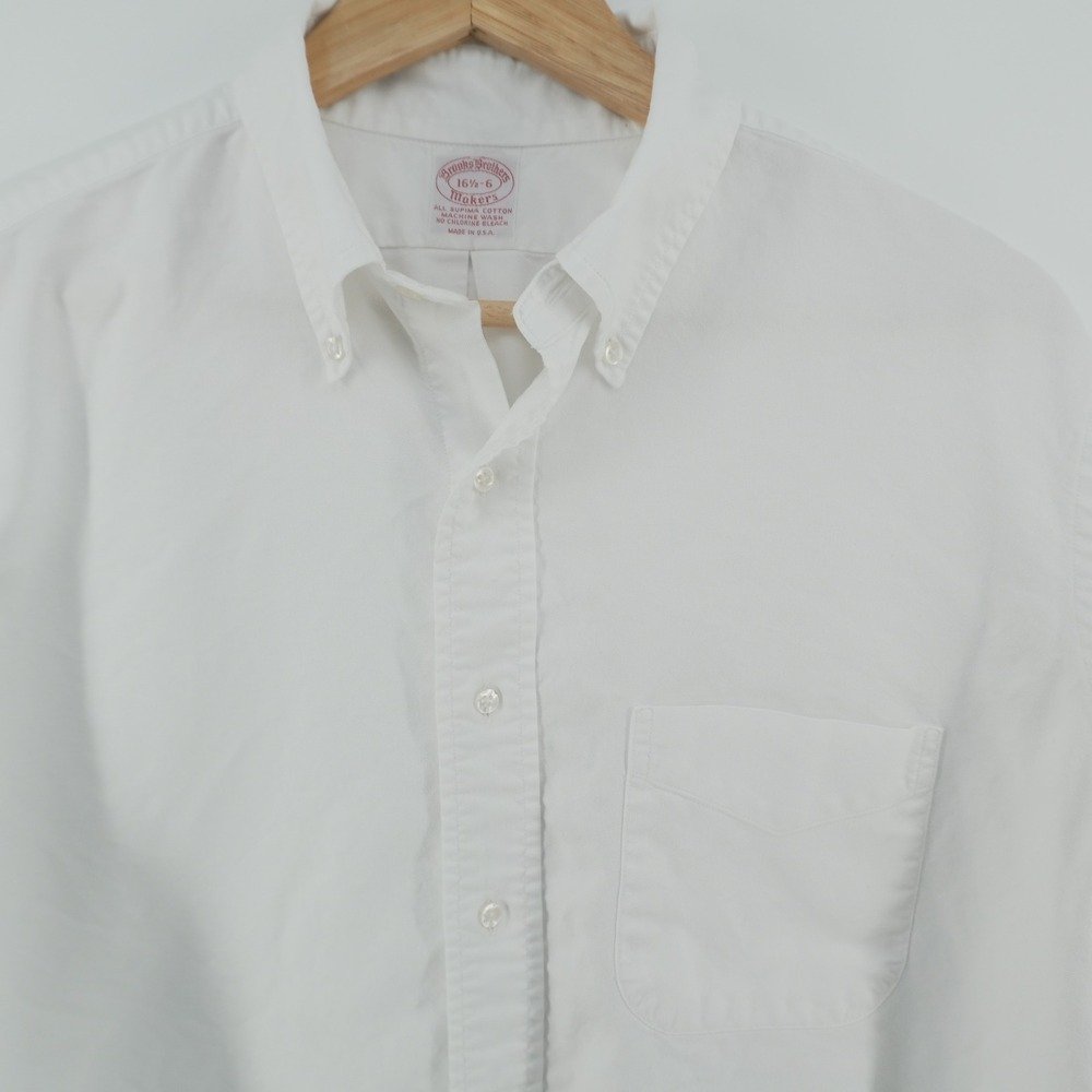Brooks Brothers Button Down Mens 16.5-6 White Supima Cotton Made in USA Shirt